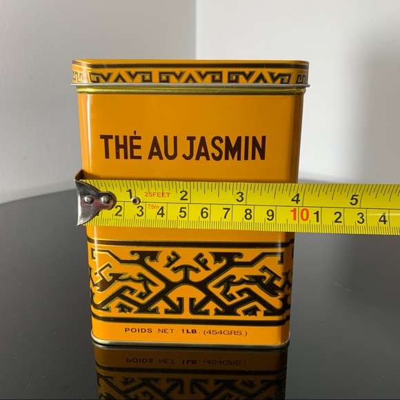 Tin with Golden Tones Beautiful Decor or Storage - Picture 4 of 16